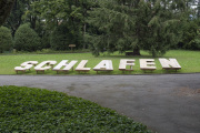 17 SCHLAFEN (Ausstellung "ZEIT LOS LASSEN", Schosshaldenfriedhof, Bern/Ostermundigen 2019)